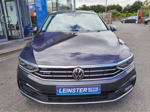 Volkswagen Passat 1.4 GTE ADVANCE DSG **HUGE SPEC! - Image 4