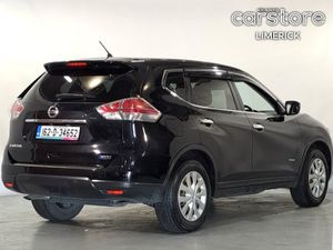 Nissan X-Trail SV 4X4 2.0 Hybrid (5 Seater) - Image 3