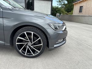 STUNNING 2016 VOLKSWAGEN PASSAT 1.6L 120BHP - Image 2