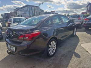 Opel Astra 2014 - Image 4