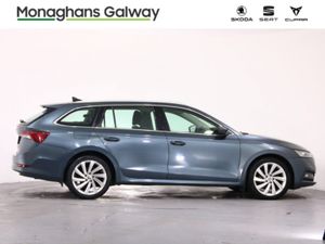 Skoda Octavia COMBI STYLE 2.0TDI 115HP AUTO - Image 3