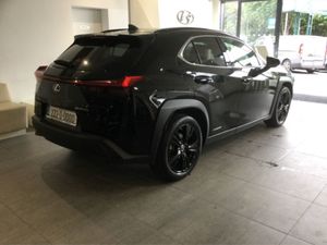 Lexus UX250h Premium Sport Hybrid - Sun Roof - Le - Image 2