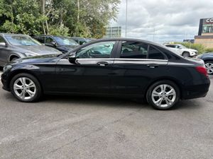 Mercedes-Benz C-Class C Series SE Executive 4DR A - Image 4