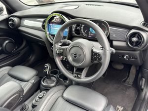 MINI HATCH 3-door Cooper Exclusive - Image 4