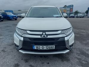 Mitsubishi Outlander Outl 4WD 6MT N1 17my 4DR - Image 4