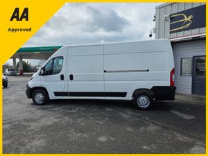 Peugeot Boxer 335 L3 H2 2.2 Blue HDI 1 140 3DR - Image 4