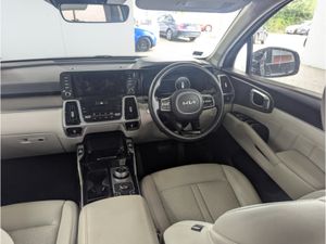 Kia Sorento PHEV K3 5P 5DR AUTO - Image 4