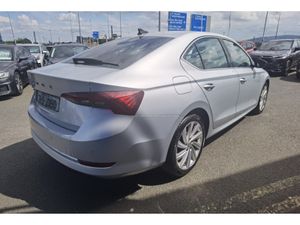 Skoda Octavia 2.0TDI STYLE 115BHP - FINANCE AVAILA - Image 3