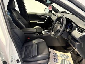 Toyota Rav4 2.5 Icon 4X2 215BHP 5DR A Auto - Image 3