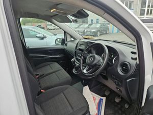 Mercedes-Benz Vito 110 Pure CDI - Image 4