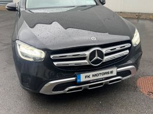 Mercedes-Benz GLC 2021 220D diesel - Image 4
