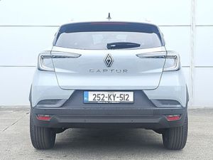 Renault Captur 1.0 PL 90ps Techno - Image 4