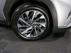 Hyundai Tucson Executive 1.6l Diesel SUV - Image 3
