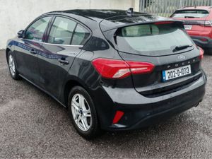 Ford Focus ZETEC EDITION 1.5 TD 120 M M6 4DR - Image 2