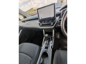 Toyota Corolla CROSS LUNA 1.8 4DR AUTO - Image 3