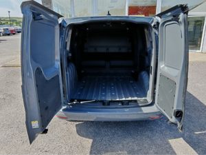 Volkswagen Caddy CARGO BUS TDI 75HP MANUAL 6SPEED - Image 3
