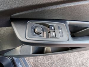 Volkswagen Caddy CARGO BUS TDI 75HP MANUAL 6SPEED - Image 4