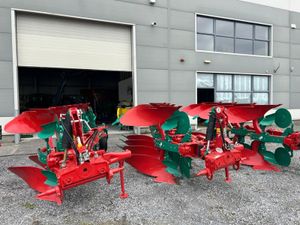 Kverneland Plough Market Leading Plough - Image 2