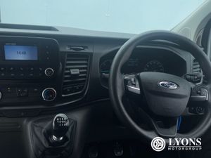 Ford Transit Custom Transit Custom 300 L Base 2.0 - Image 4