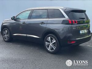 Peugeot 5008 1.5 Bluehdi 130bhp Allure - Image 4