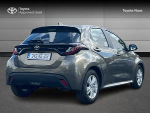 Toyota Yaris Yaris Hybrid 115 Luna - Image 2