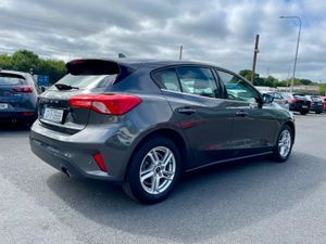 Ford Focus Zetec 1.5 Diesel - Image 4
