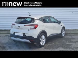 Renault Captur TCe 100 Play - Image 3