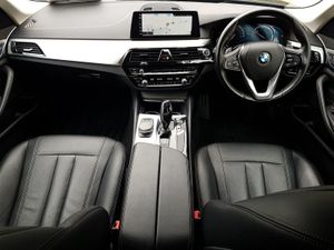 BMW 5 Series 520d SE - Image 4