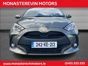 Toyota Yaris HYBRID 115 LUNA - APPLE CARPLAY / AND - Image 4