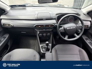 Dacia Sandero Stepway TCe 90 Stepway Essential - Image 4