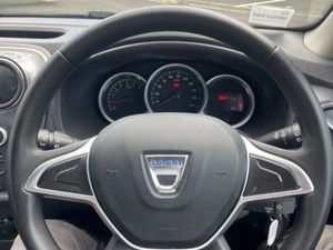 Dacia Sandero Stepway 1.5 Dci  Alternative Model - Image 3