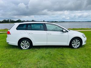 Volkswagen Golf 1.2 Automatic Estate - Image 4