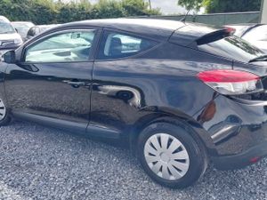 🔵 Renault Megane 1.5 DCI COUPE 2DR LOW KM - Image 3