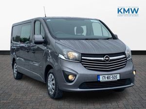 Opel Vivaro Crew Cab Sportive 6 Seater - Image 3