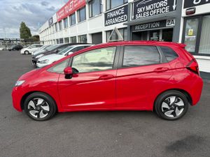2016 Honda Fit 1.5 Hybrid  Auto Leather package - Image 3