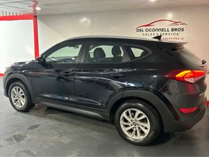 Hyundai Tucson 1.7 SE NAV BLD 116PS 5DR - Image 2