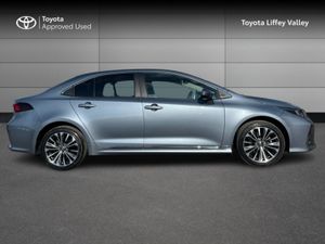Toyota Corolla LUNA SPORT SALOON 4DR - Image 3
