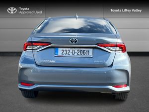 Toyota Corolla LUNA SPORT SALOON 4DR - Image 4
