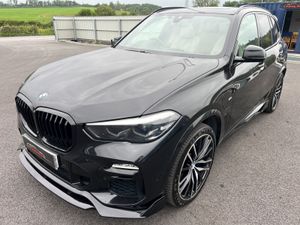 2019 (192) BMW X5 M Sport X Drive 45E Auto - Image 4