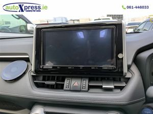 Toyota RAV4 2.5 4WD Automatic - Image 4