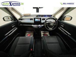 Honda Freed 1.5 HYBRID G SE Automatic, Reversing c - Image 2