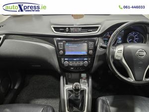 Nissan Qashqai 1.5 DCI Tekna Panoramic Sunroof, Re - Image 2
