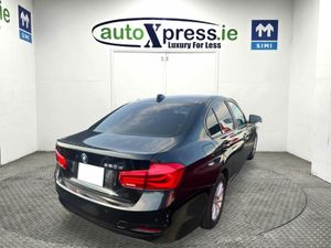 BMW 3-Series 320D Automatic, Reversing camera - Image 3
