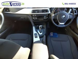 BMW 3-Series 320D Automatic, Reversing camera - Image 4