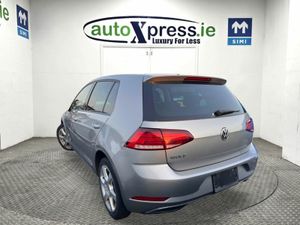 Volkswagen Golf 1.2 TSI Automatic, Reversing camer - Image 3