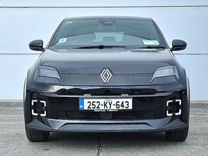 Renault 5 Ev40 150hp Techno - Image 3