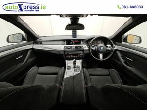 BMW 5-Series 523D M SPORT Automatic, Reversing cam - Image 2