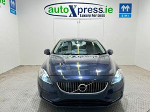 Volvo V40 1.6 T4 Automatic - Image 3