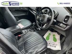 Mini Cooper CROSSOVER 2.0 Automatic - Image 2