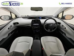 Toyota Prius 1.8 PHV A PREMIUM Automatic, Reversin - Image 2